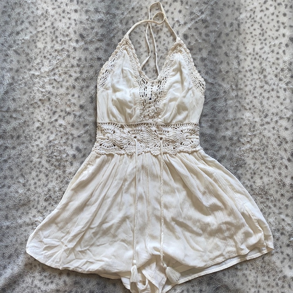 American Eagle xxs crocheted one piece romper